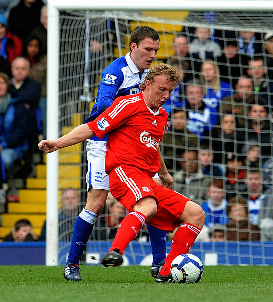 隐藏着更深 隐藏着更深